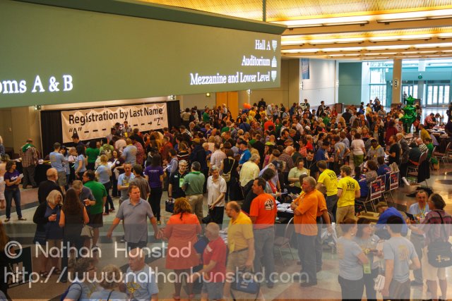 Check-in at the 2013 Minneapolis DFL Convention